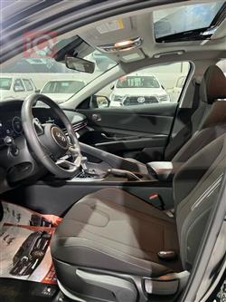 هیۆندای ئەلەنترا